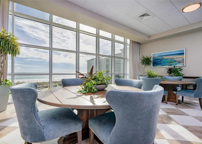 Phoenix Gulf Towers 804 Apartment *