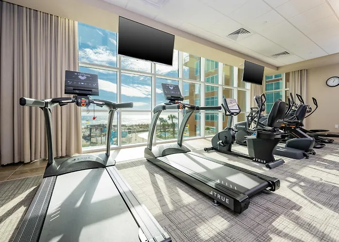 Phoenix Gulf Towers 804 Apartment